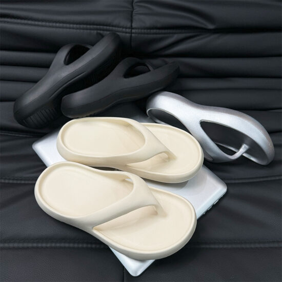 Customizable Women’s Flip Flops Bulk