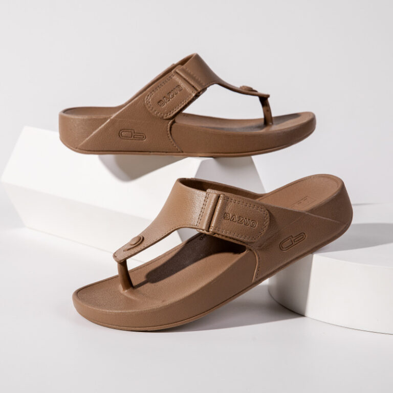 Men's Flip Flops for Hot Weather