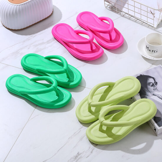 Wholesale Women Flip Flops with Glitter Straps