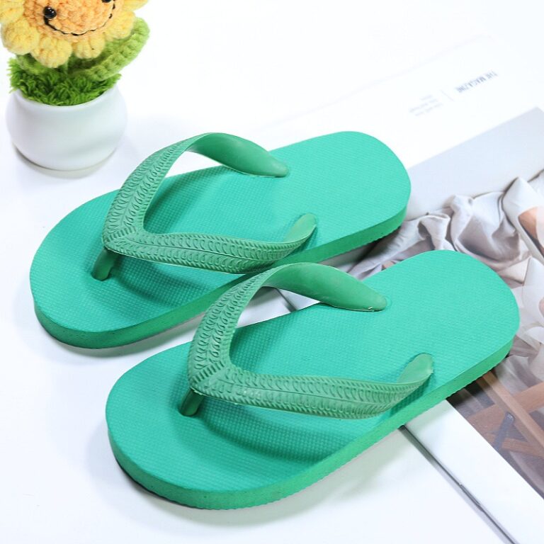 toddler-kids-flip-flops-bright-colors