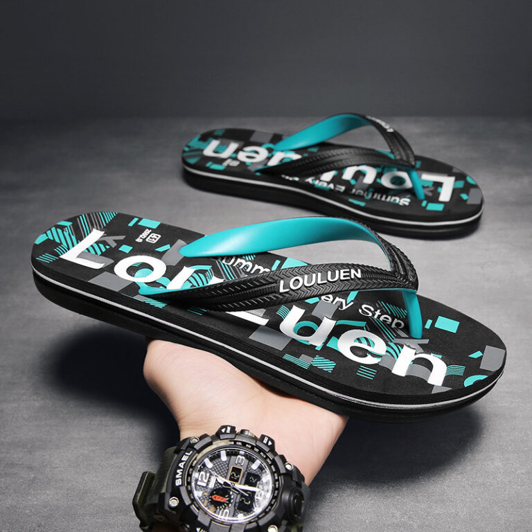 Men’s summer beach flip flops with Korean style