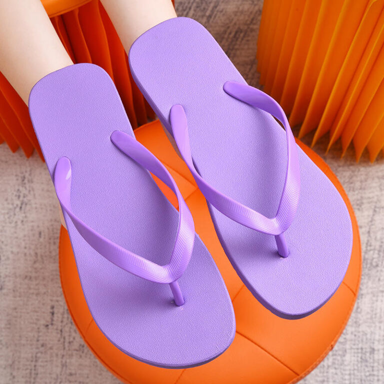 Custom colorful PE flip flops with printed design