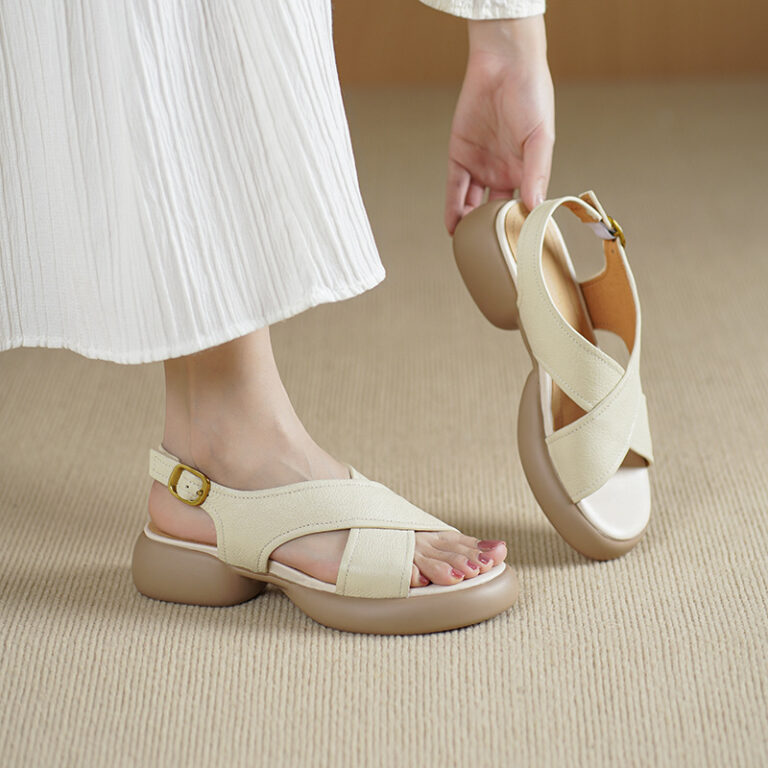 custom-logo-womens-slide-sandals-wholesale